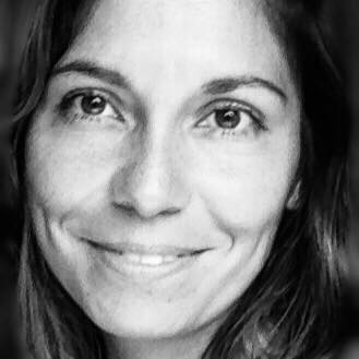 Administratrice et responsable des médias sociaux